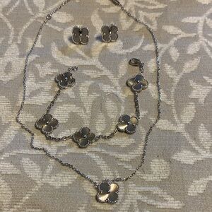 Silver Floral Clover Necklace, Bracelet & Earring Set